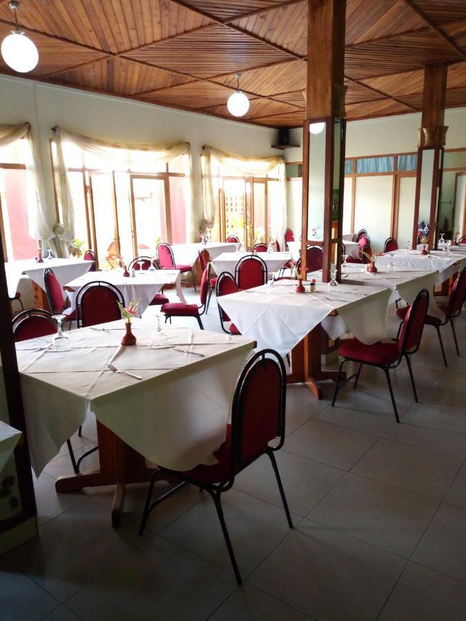 King'S Conference Centre Hotel Bujumbura Bagian luar foto