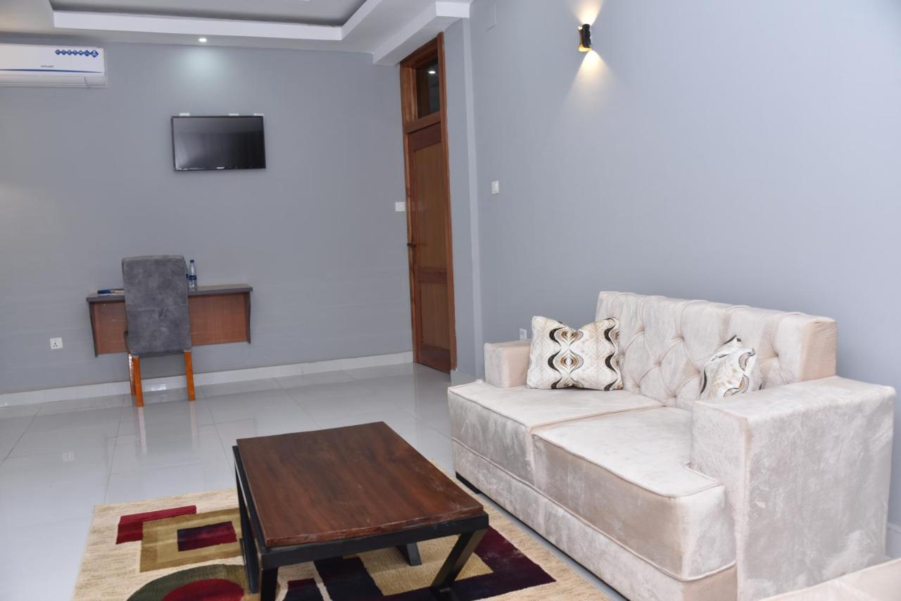 King'S Conference Centre Hotel Bujumbura Bagian luar foto
