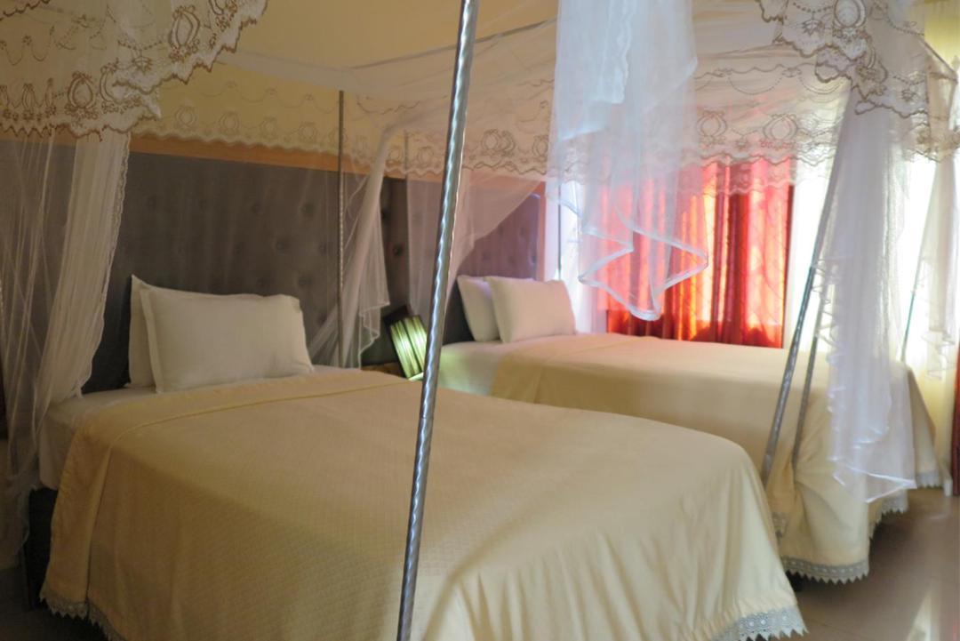 King'S Conference Centre Hotel Bujumbura Bagian luar foto