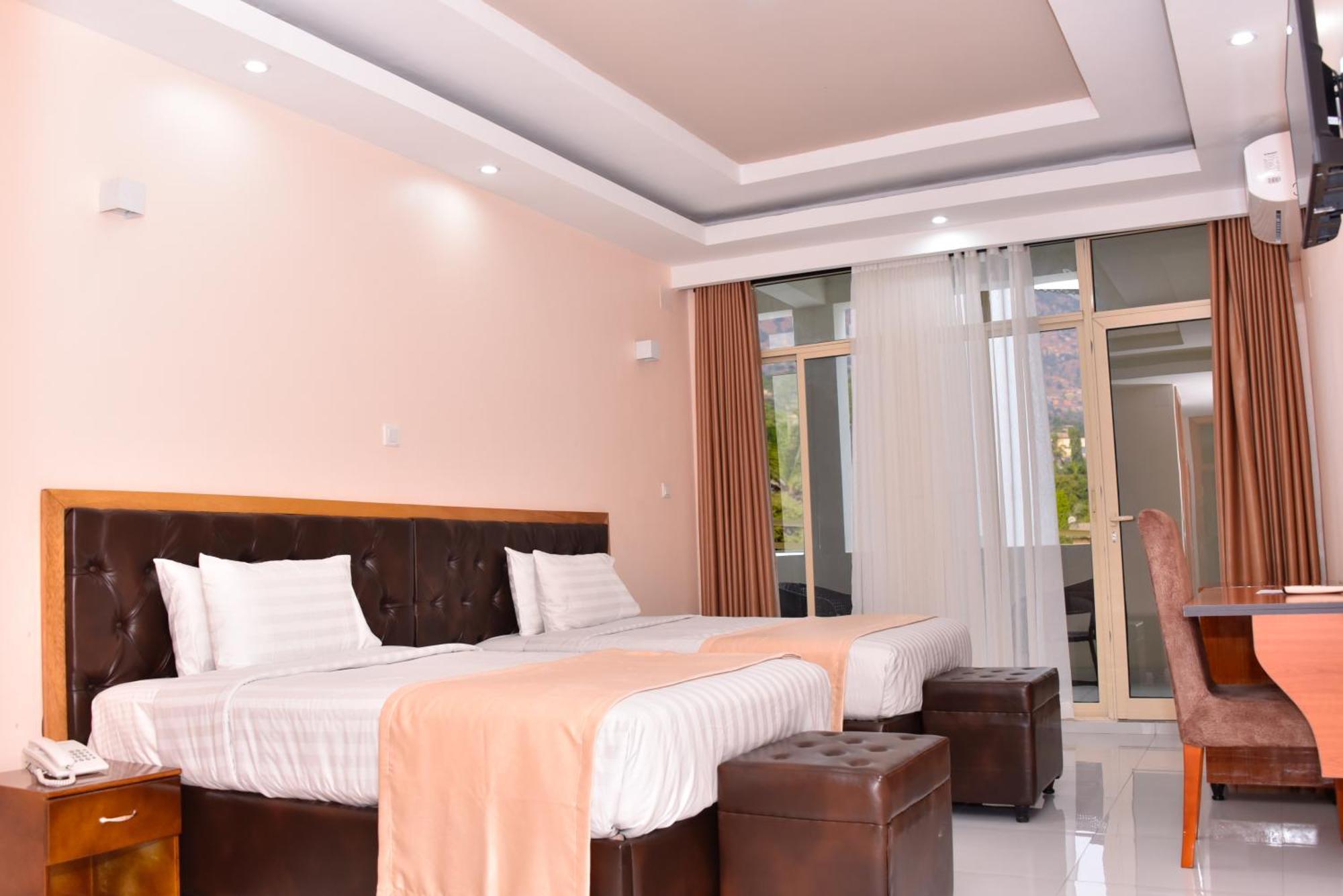 King'S Conference Centre Hotel Bujumbura Bagian luar foto
