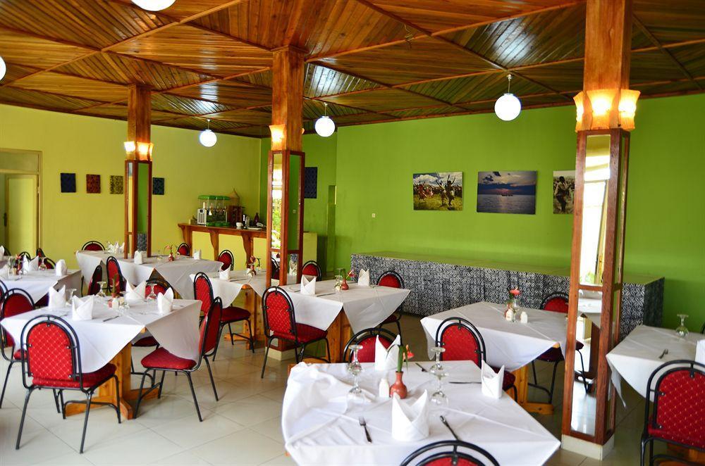 King'S Conference Centre Hotel Bujumbura Bagian luar foto