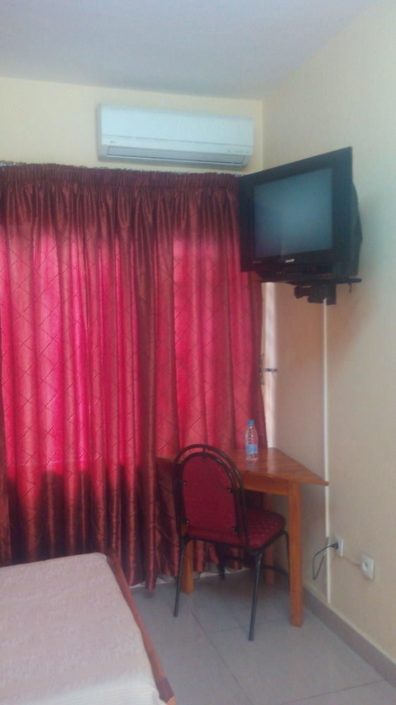 King'S Conference Centre Hotel Bujumbura Bagian luar foto